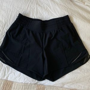 High Rise lululemon short